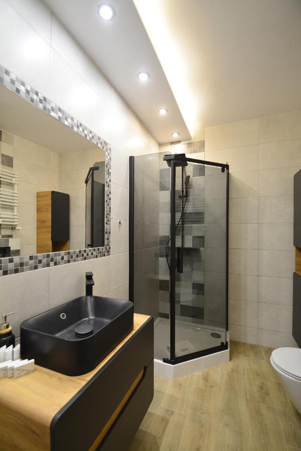 Apartamenty Bryza - Monte Cassino 8 - Centrum Świnoujście Exteriör bild
