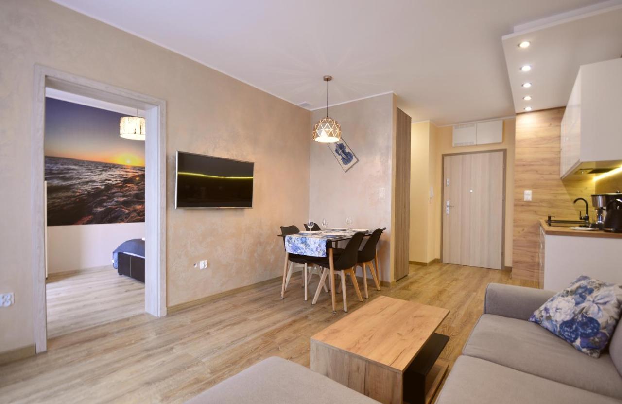 Apartamenty Bryza - Monte Cassino 8 - Centrum Świnoujście Exteriör bild